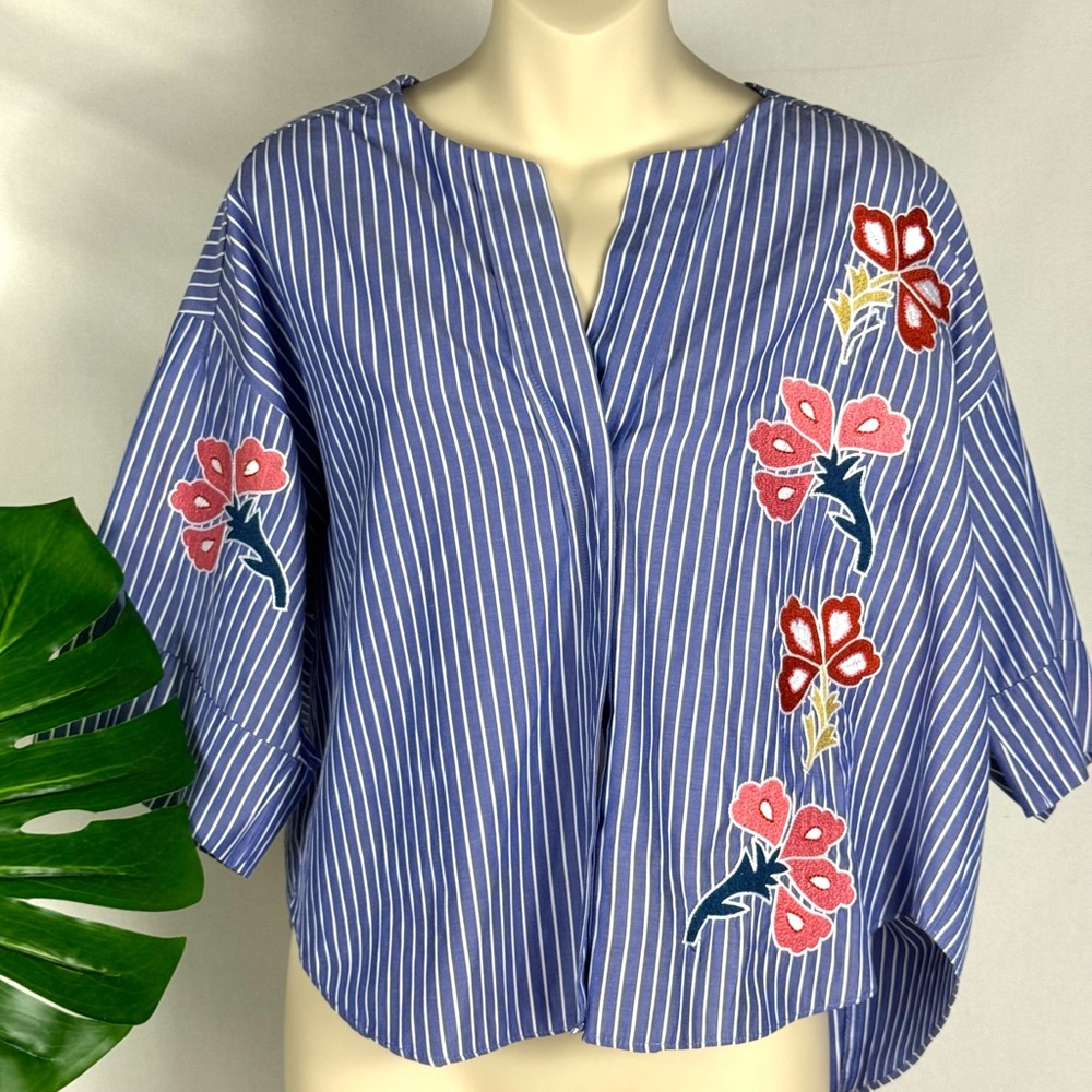 Zara oversized embroidered floral blue and white striped button down medium